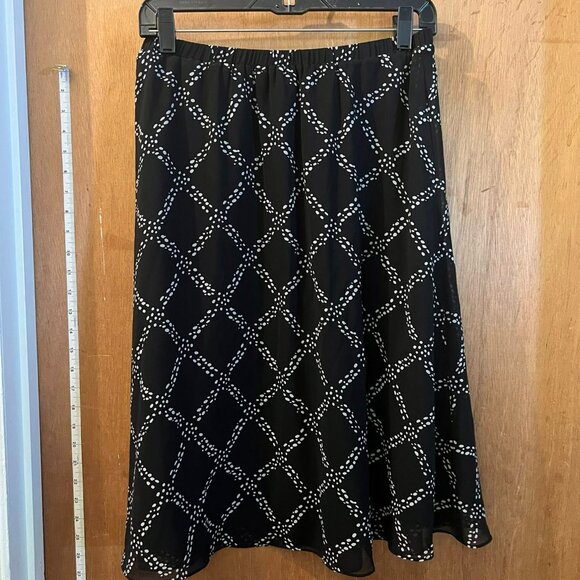 🐻Size 6P - Charter Club - Black Flowy Skirt - Picture 4 of 5